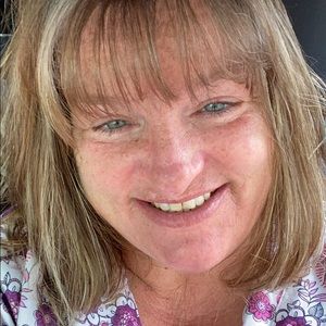 Meet your Posher, Sheila